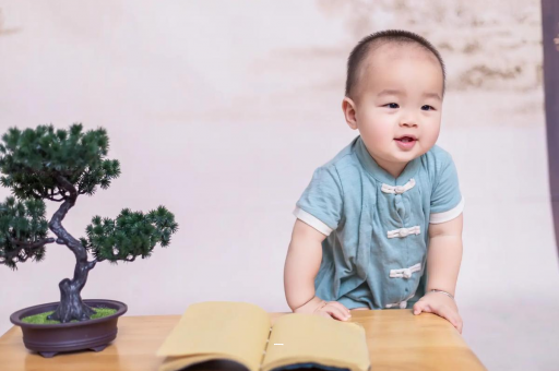 澧县孕妇显怀是几个月